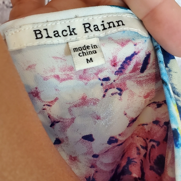 🌞 Floral Blouse - Picture 4 of 4